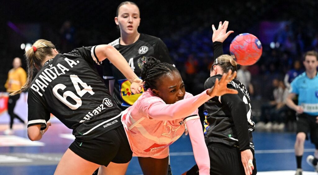 S-au stabilit semifinalele de la Campionatul Mondial de handbal feminin