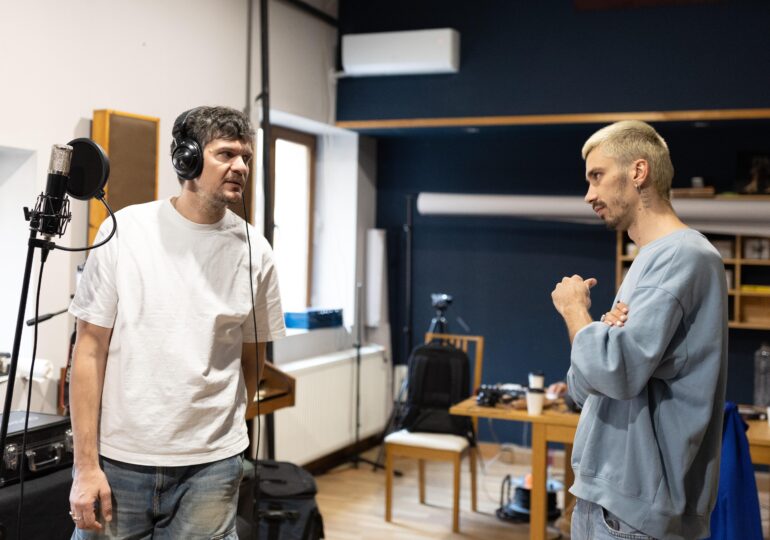 Tudor Chirilă și Cojo lansează GENERAȚII, un dialog tată-fiu despre frici, încredere și încercarea de a-și repara relația