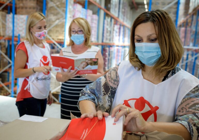 Un copil sub un an moare la fiecare 10 ore în România. Salvați Copiii a investit 17 milioane de euro, dar avertizează că mortalitatea infantilă rămâne o urgență ignorată