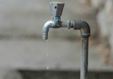 Slobozia intră în stare de alertă după poluarea râului Ialomița. Ce se întâmplă cu apa potabilă