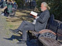 Lecții de viață din Suedia: Învățarea ca antidot la singurătate