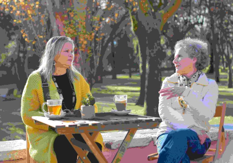 Cele mai consumate băuturi din lume au un efect crucial pentru sănătatea oaselor. Ce face fiecare în organism