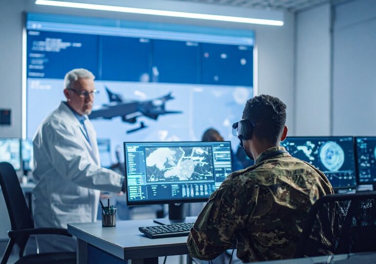 Scandal de corupție în sânul NATO. Compania de la care România cumpără drone de 400 de milioane de dolari, suspendată de la achiziții