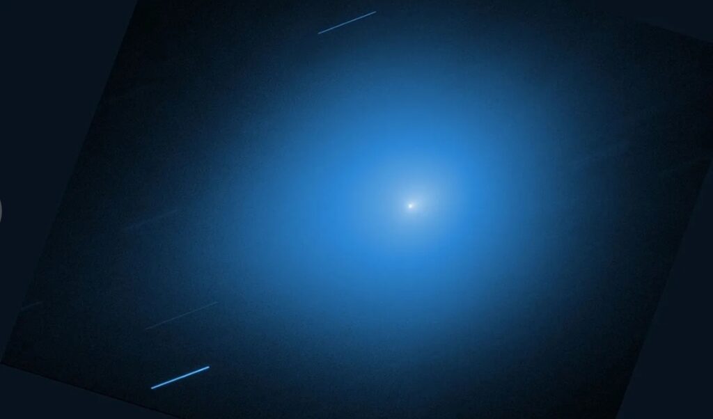 Cometa 3I/ATLAS ajunge vineri la cea mai mică distanță de Pământ. Cum o putem vedea și de ce e așa de importantă