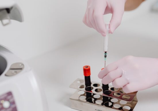 De ce să alegi Synevo pentru analizele tale de rutină