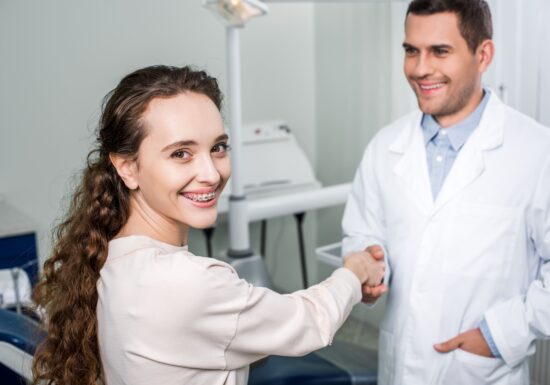 Durată tratament ortodontic cu aparat dentar