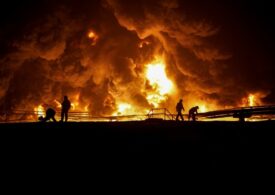 <span style="color:#990000;">Ziua 1388</span> Odesa a rămas fără curent și apă. O dronă a picat lângă un bloc din Rusia, rafinărie în flăcări la 700 km de Ucraina (Foto & Video). Kievul cere zonă demilitarizată în Donbas