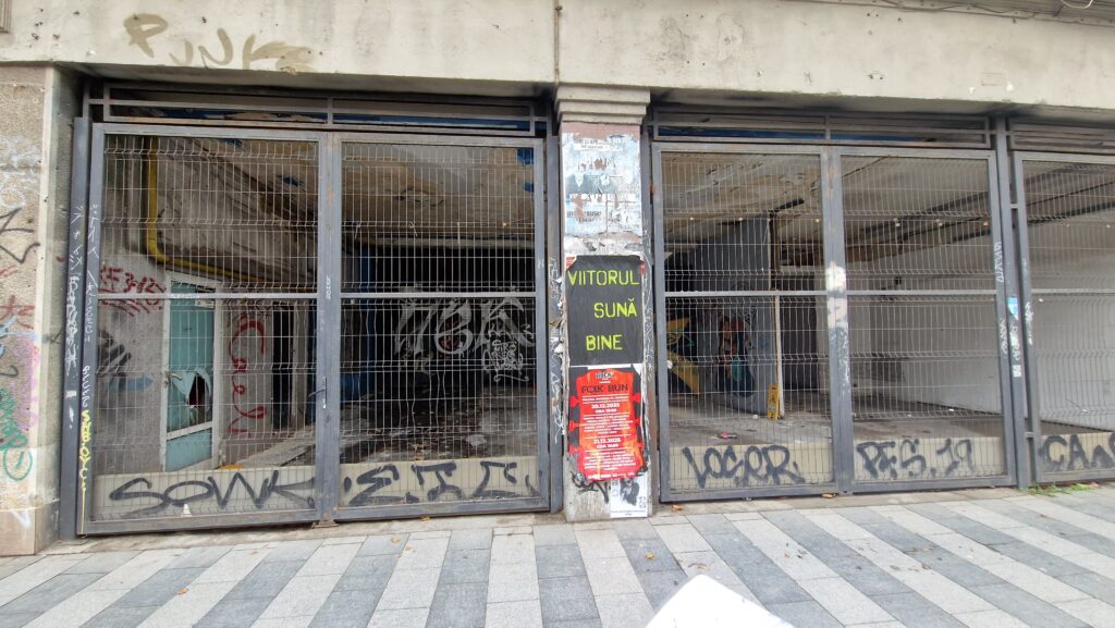 garaj Ciclop in mizerie