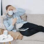 Cum deosebim „super-gripa” de răceală. Simptomele care fac diferența