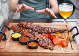 De la mic dejun la cină: idei creative pe grătarul electric