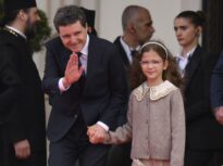 Unde locuiește Nicușor Dan cu familia, după ce a ajuns președintele României