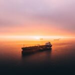 Tacticile îndrăznețe ale Kremlinului: Rusia a plasat spioni pe navele din flota fantomă