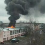 Ziua 1390 Ucraina, sub atac aerian combinat. Zelenski, la Berlin pentru discuții de pace. Kremlinul îl atacă pe Rutte. Rusia pierde masiv bani din energie