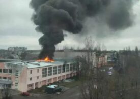 <span style="color:#990000;">Ziua 1390</span> Ucraina, sub atac aerian combinat. Zelenski, la Berlin pentru discuții de pace. Rusia pierde masiv bani din energie