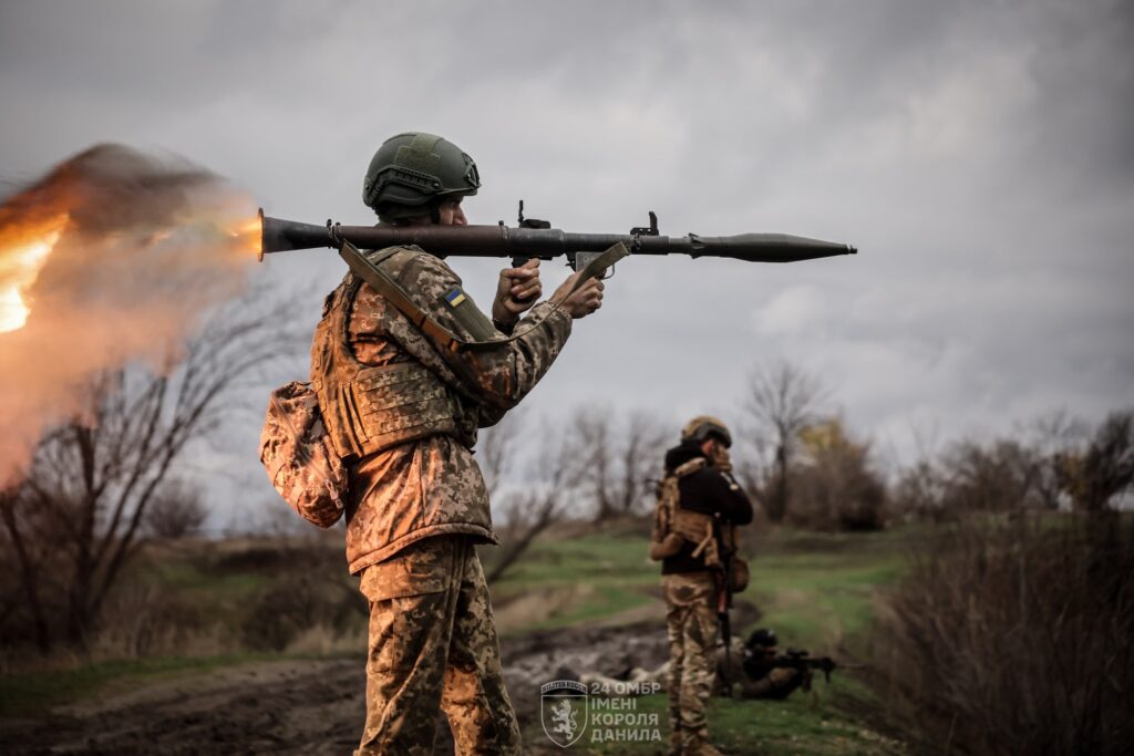 Ziua 1.397 de război: Negocieri fără rezultate, urmează noi discuții. Lupte intense. Rusia rupe legăturile militare cu Occidentul