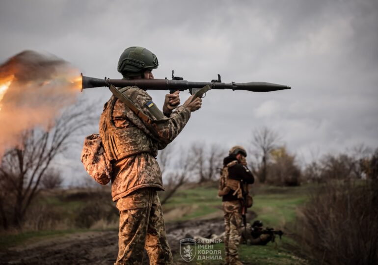 Ziua 1.397 de război: negocieri fără rezultate. Lupte intense. Rusia rupe legăturile militare cu Occidentul