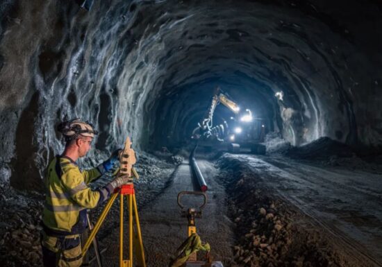 Norvegia construiește un mega-tunel rutier la 400 de metri adâncime sub mare