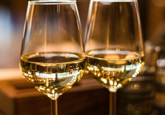 Există o cantitate de alcool care poate fi consumată fără probleme? Ce spun experții