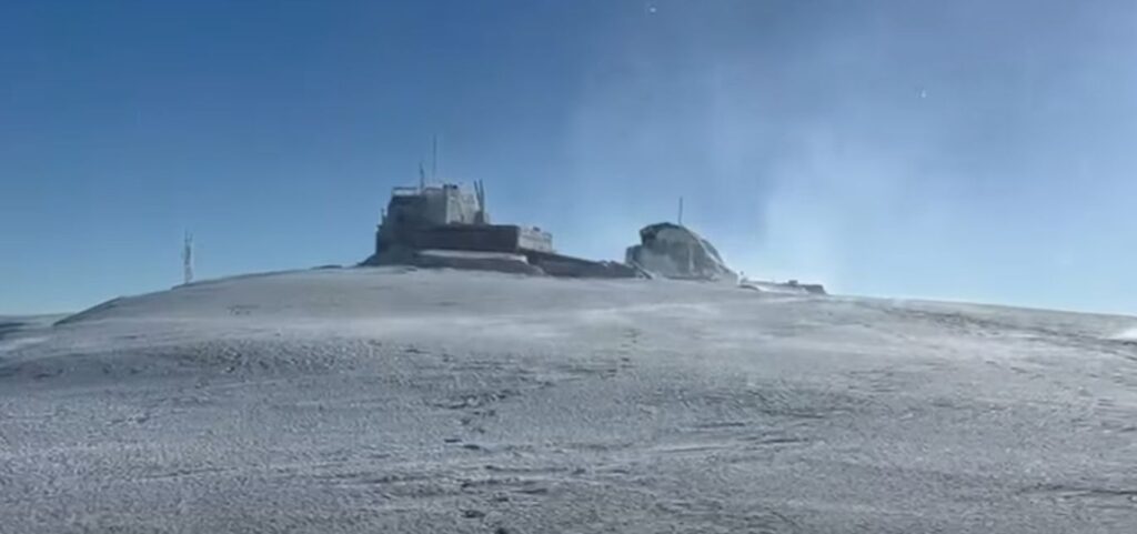 Vremea rea începe să blocheze infrastructura: bac suspendat la Bechet – Oryahovo, acces restricționat spre Rânca, punct Salvamont distrus (Video)