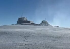 Imagini din Bucegi: viscol extrem și rafale de peste 100 km/h. Salvamont avertizează: evitați muntele (Video)