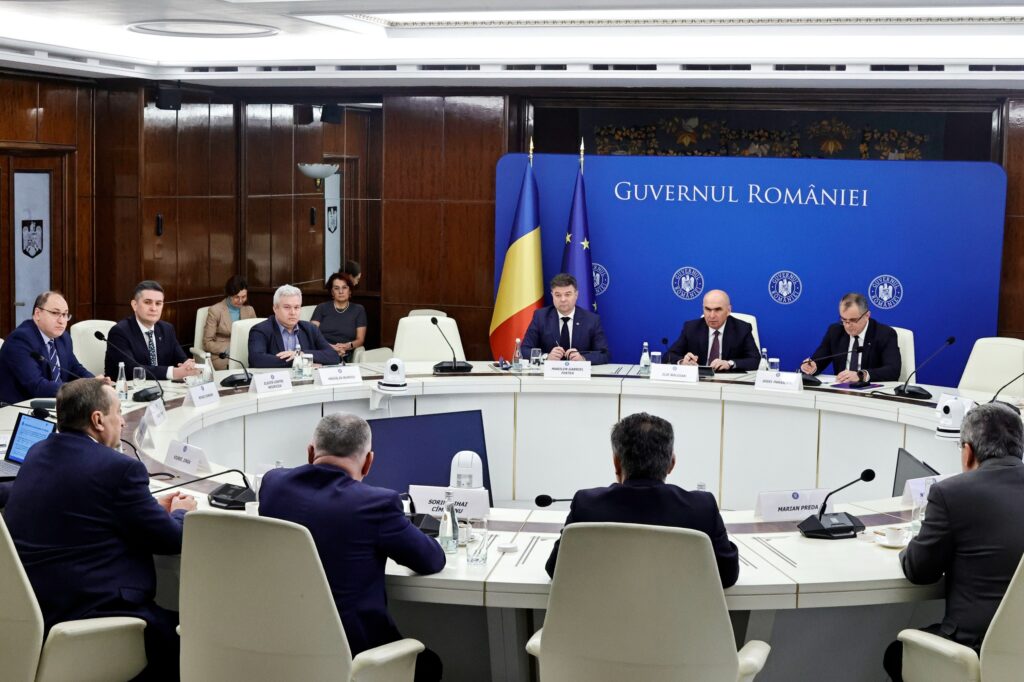 Bolojan, consultări cu rectorii pe tema reducerii cheltuielilor în universități. S-a mai născut un „grup de lucru”