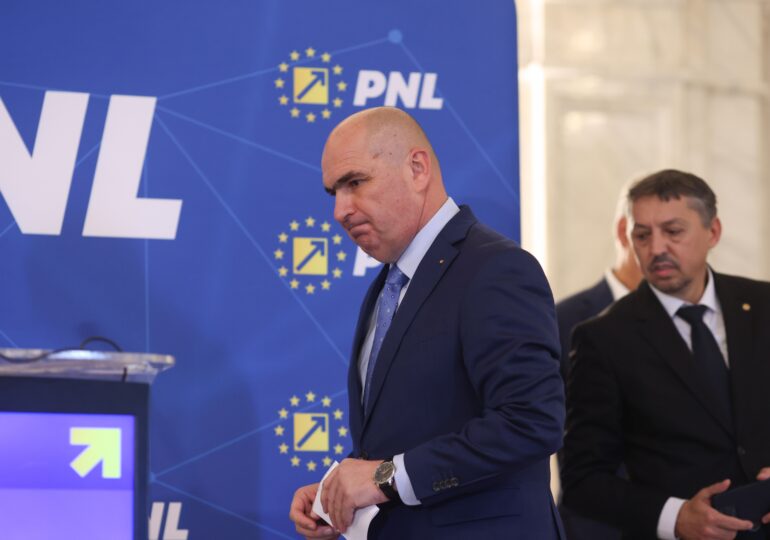 Premierul Ilie Bolojan preia interimatul Educației. Propunerea a fost trimisă președintelui