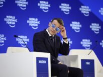 Oamenii lui Macron intră în confruntare directă cu MAGA, prin sarcasm și emoji-uri