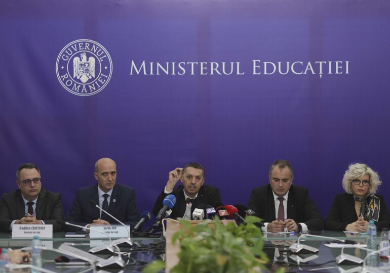PNL va propune în ianuarie un nou ministru al Educației. Bolojan a vorbit cu Marilen Pirtea, dar nimic nu e ”bătut în cuie”