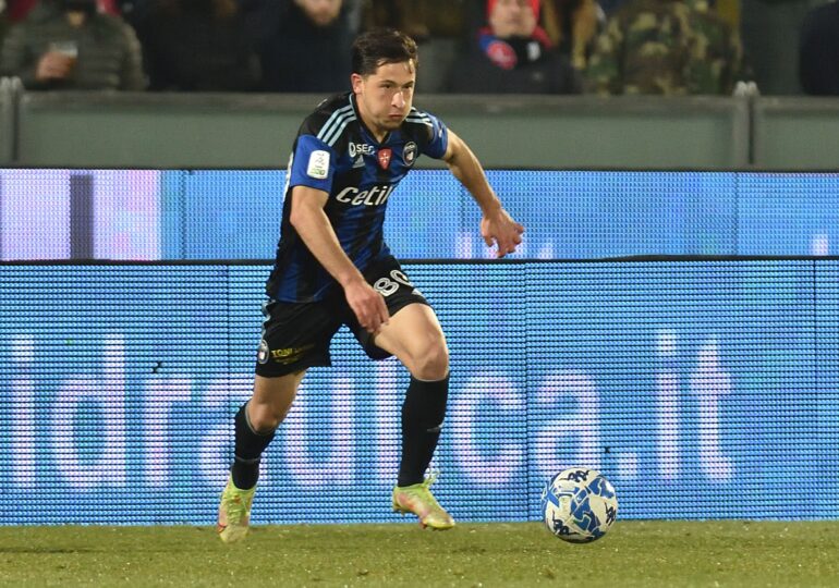 FCSB se implică în transferul lui Olimpiu Moruțan și îl poate deturna în dauna Rapidului: „Am negociat salariul cu el”