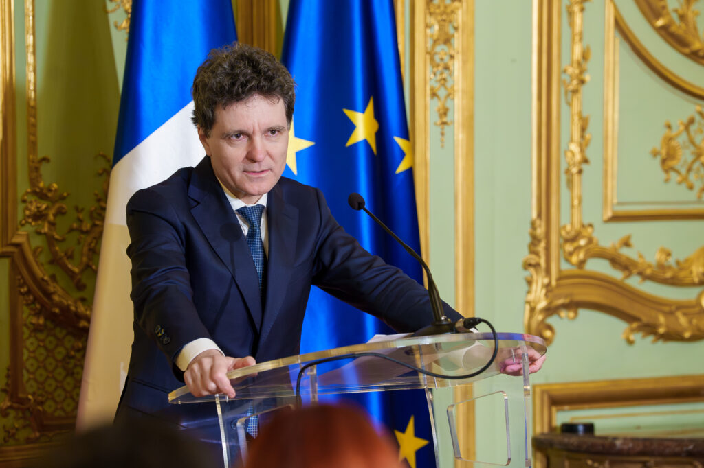 Nicușor Dan va participa la Consiliul pentru Pace de la Washington. România, statut special