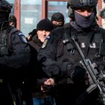 Potra, fiul și nepotul său rămân în arest