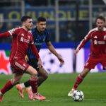 Tottenham, gruparea lui Radu Drăgușin, negociază transferul lui Robertson de la Liverpool