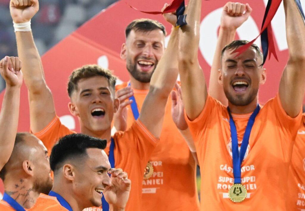 FCSB s-a despărțit de un jucător: Anunțul oficial a fost făcut