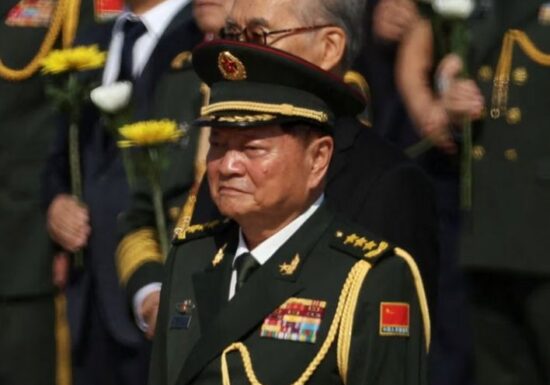 WSJ: Cel mai influent general al Chinei, acuzat că a luat mită și a scurs secrete nucleare către SUA