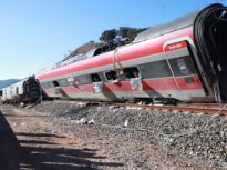 O fetiță de 6 ani, singura supraviețuitoare a unei familii care a pierit în accidentul feroviar din Spania