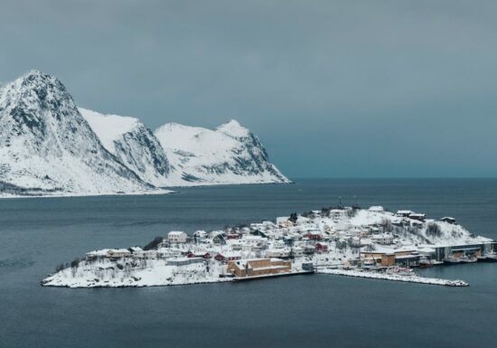 Aventura arctică: Descoperă Norvegia din confortul unei croaziere