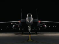 The United States has launched large-scale attacks on ISIS targets in Syria (Video)