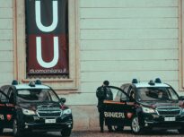 Moarte suspectă la Milano: Un fost bancher ucrainean a căzut de la etaj. Avea un pașaport românesc