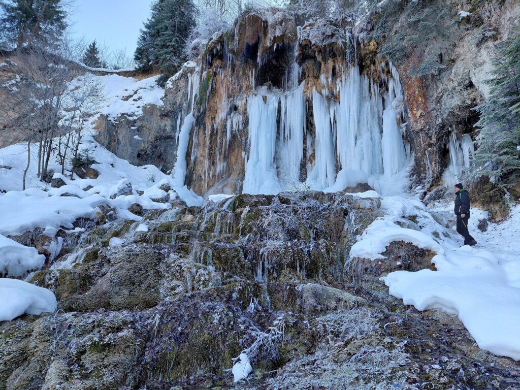Imagini desprinse dintr-un basm la Cascada de la Vidra, în inima Apusenilor: „Mi se pare remarcabilă”
