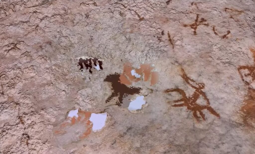 A fost descoperită cea mai veche artă rupestră din lume