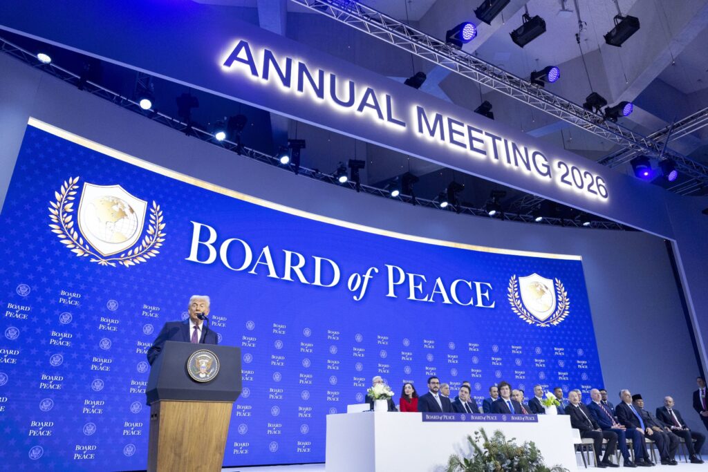 Mari aliați europeni refuză să participe la prima reuniune a Consiliului pentru Pace al lui Trump. Summitul, privit ca o strângere de fonduri