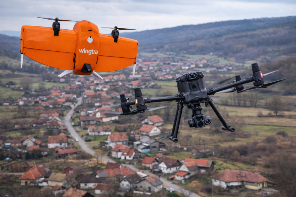 Drone de zeci de mii de euro în comune: cum se duc banii din PNRR pe echipamente scumpe, rar folosite