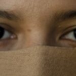 Teroare publică în baza legii sharia: Cuplu biciuit de 140 de ori pentru adulter și consum de alcool