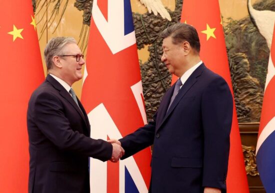 Trump avertizează Londra că apropierea de China este „foarte periculoasă”