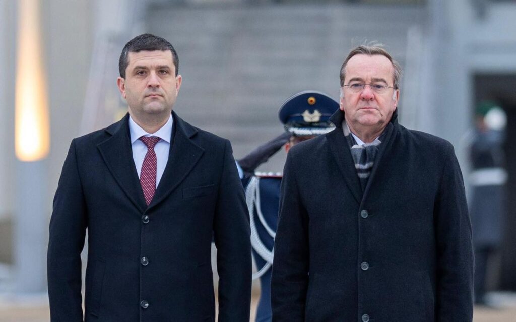Miruță: România nu mai vrea să fie „vagon”. Acord cu Germania pentru producție și achiziții militare