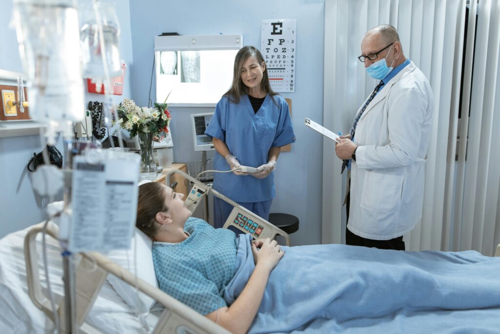 A fost inventat rinichiul artificial portabil care va schimba viața pacienților dependenți de dializă