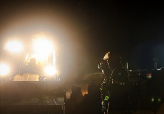 <span style="color:#990000;">Ziua 1417</span> Fără curent, apă, căldură și transport public la Kiev. Incendiu la un depozit de petrol din Volgograd. Trump le vinde rușilor petrolul Venezuelei