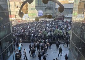 Avertisment MAE: Evitați orice călătorie în Iran. Românii sunt îndemnați să își anunțe prezența la ambasadă