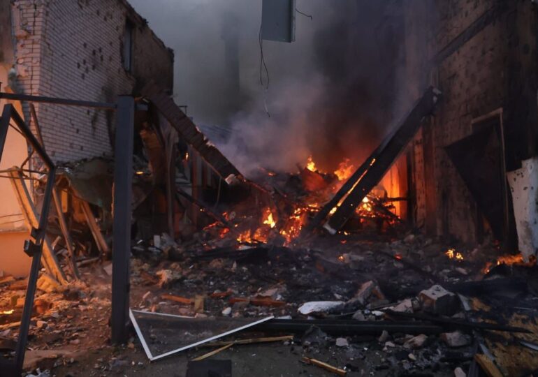 Ziua 1409 Spital atacat cu drone în Cernihiv. Rusia a avansat sub 1% în 2025, cu pierderi uriașe. Kievul pregătește reuniuni-cheie pentru pace