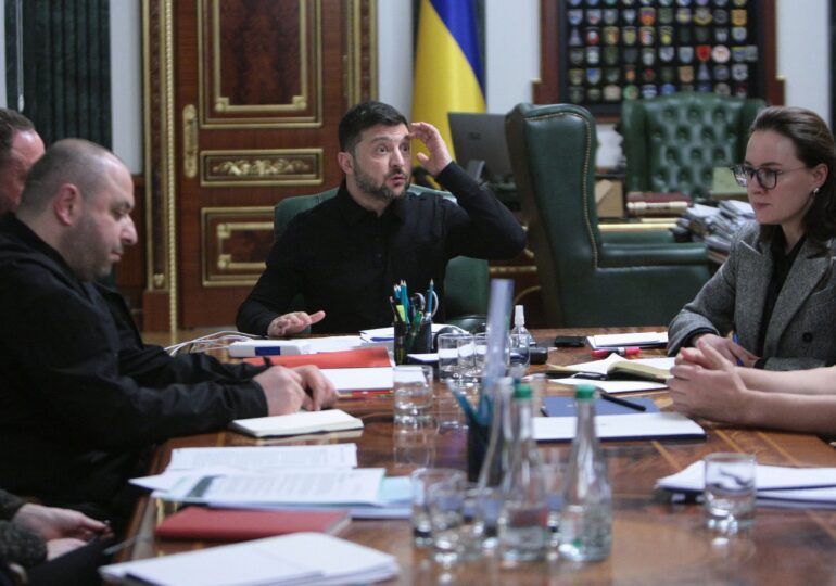 Echipa lui Zelenski se întâlnește la Miami cu oamenii lui Trump pentru o nouă rundă de negocieri de pace